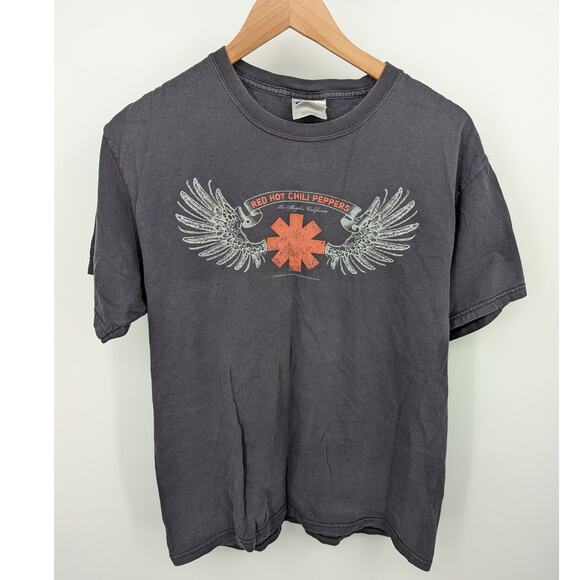 Red Hot Chili Peppers 2006 Wings Logo Graphic Band T-Shirt M Hanes Heavyweight - Picture 1 of 6